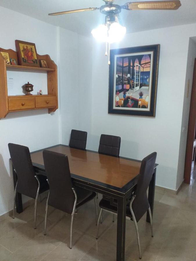 Planta Baja Cerca De La Playa Casares Costa Apartman Kültér fotó